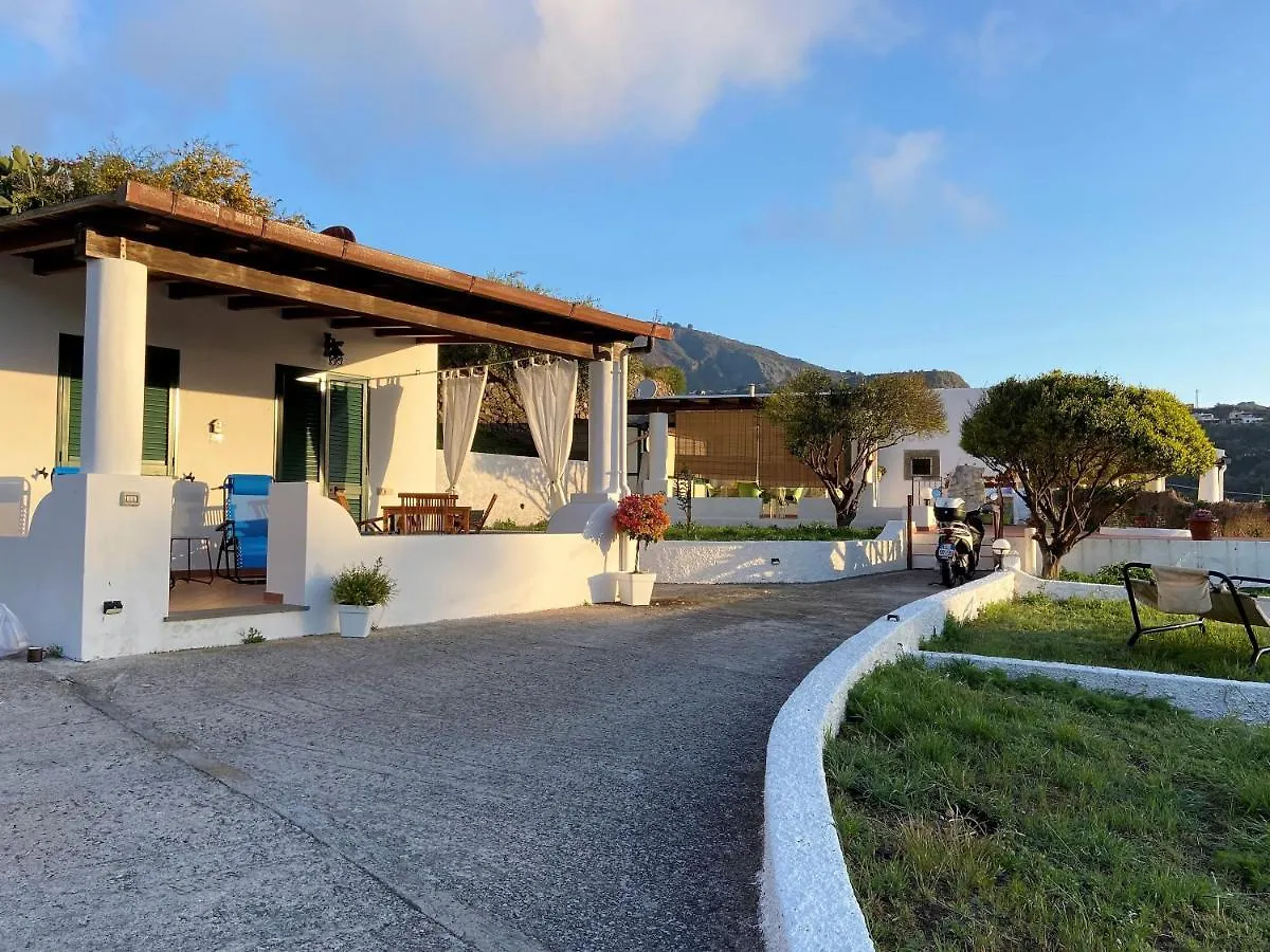 Villa La Milanina Lipari  Lipari (Isola Lipari)