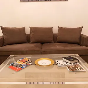 https://evas-luxury-home.it-romehotels.com